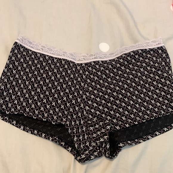 Victoria’s Secret Panties - Picture 3 of 4